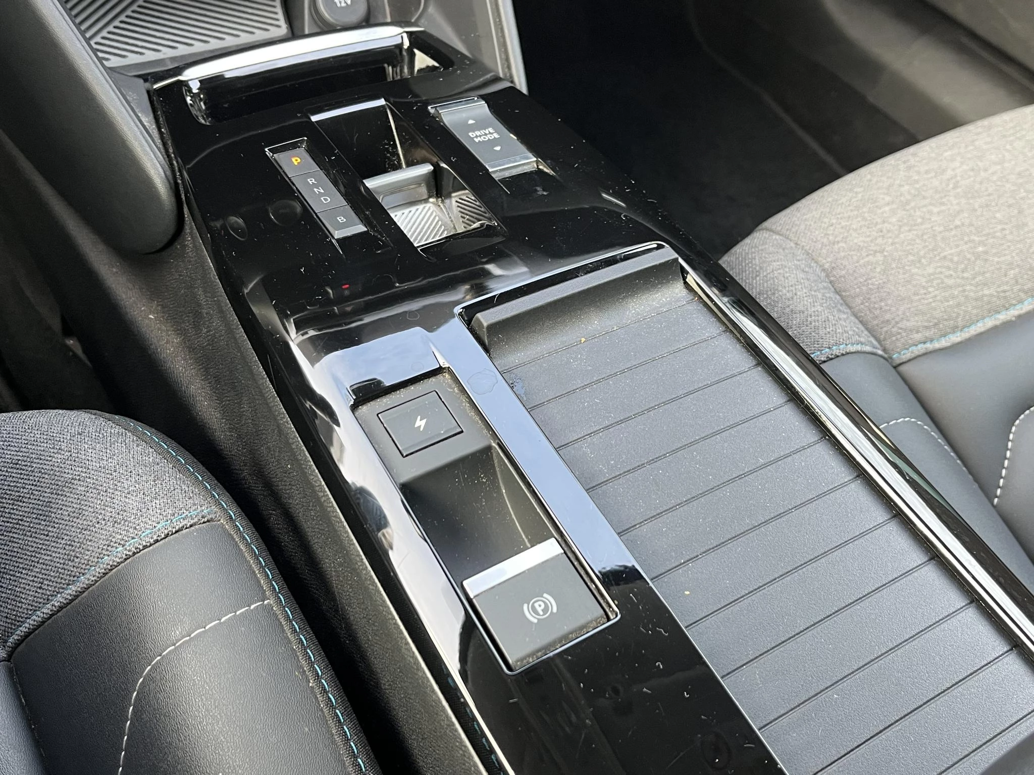 Hoofdafbeelding Citroën ë-C4