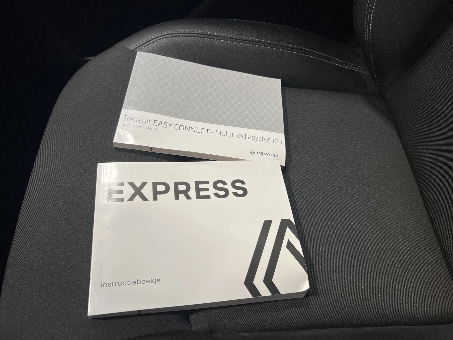 Hoofdafbeelding Renault Express