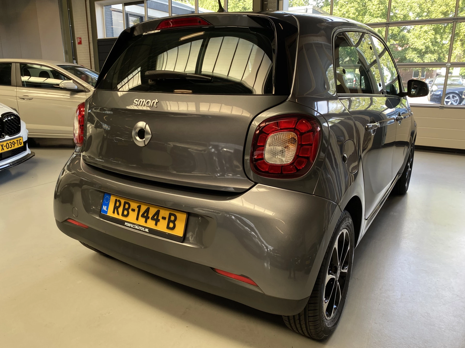 Hoofdafbeelding smart Forfour