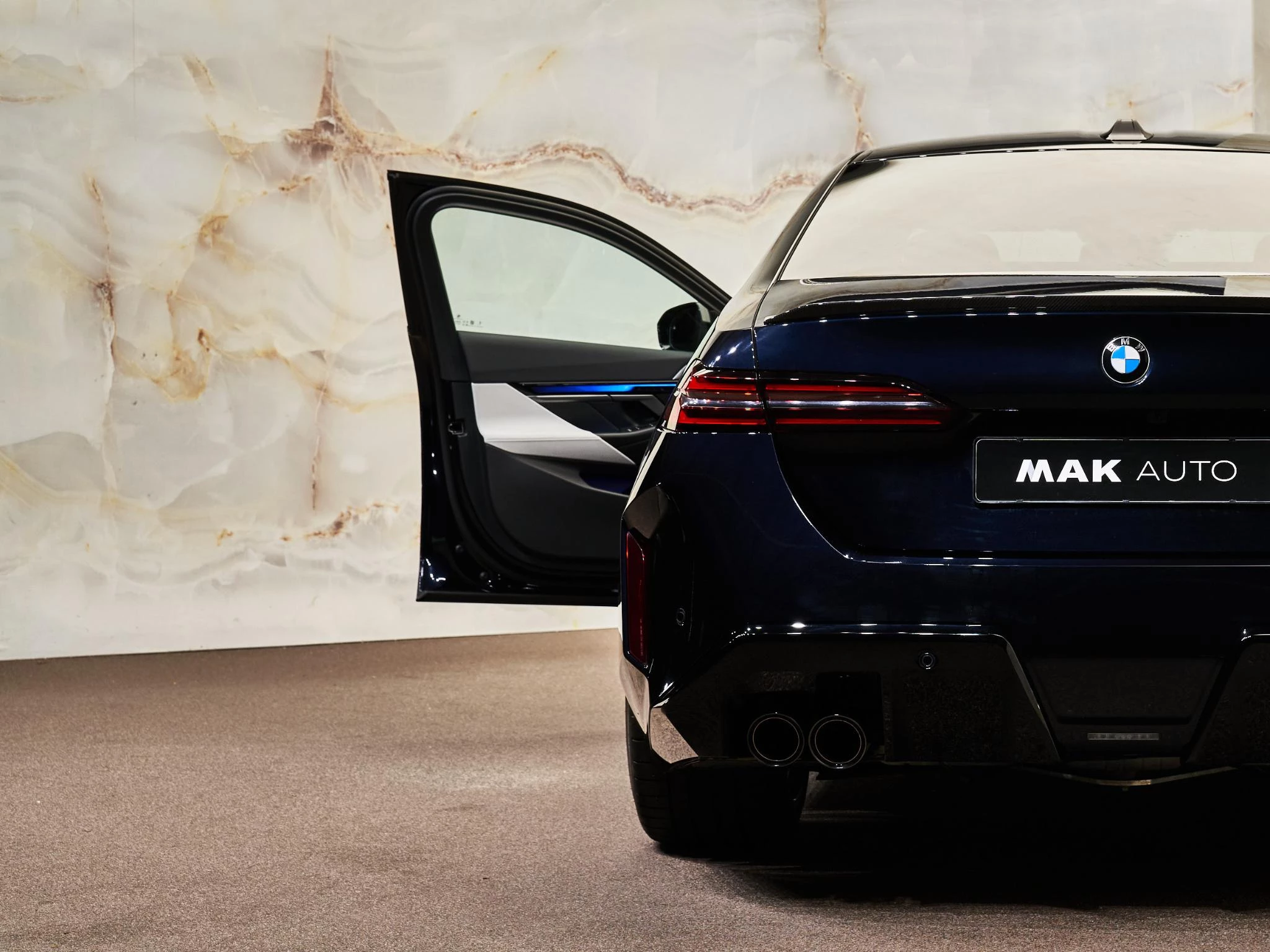 Hoofdafbeelding BMW M5