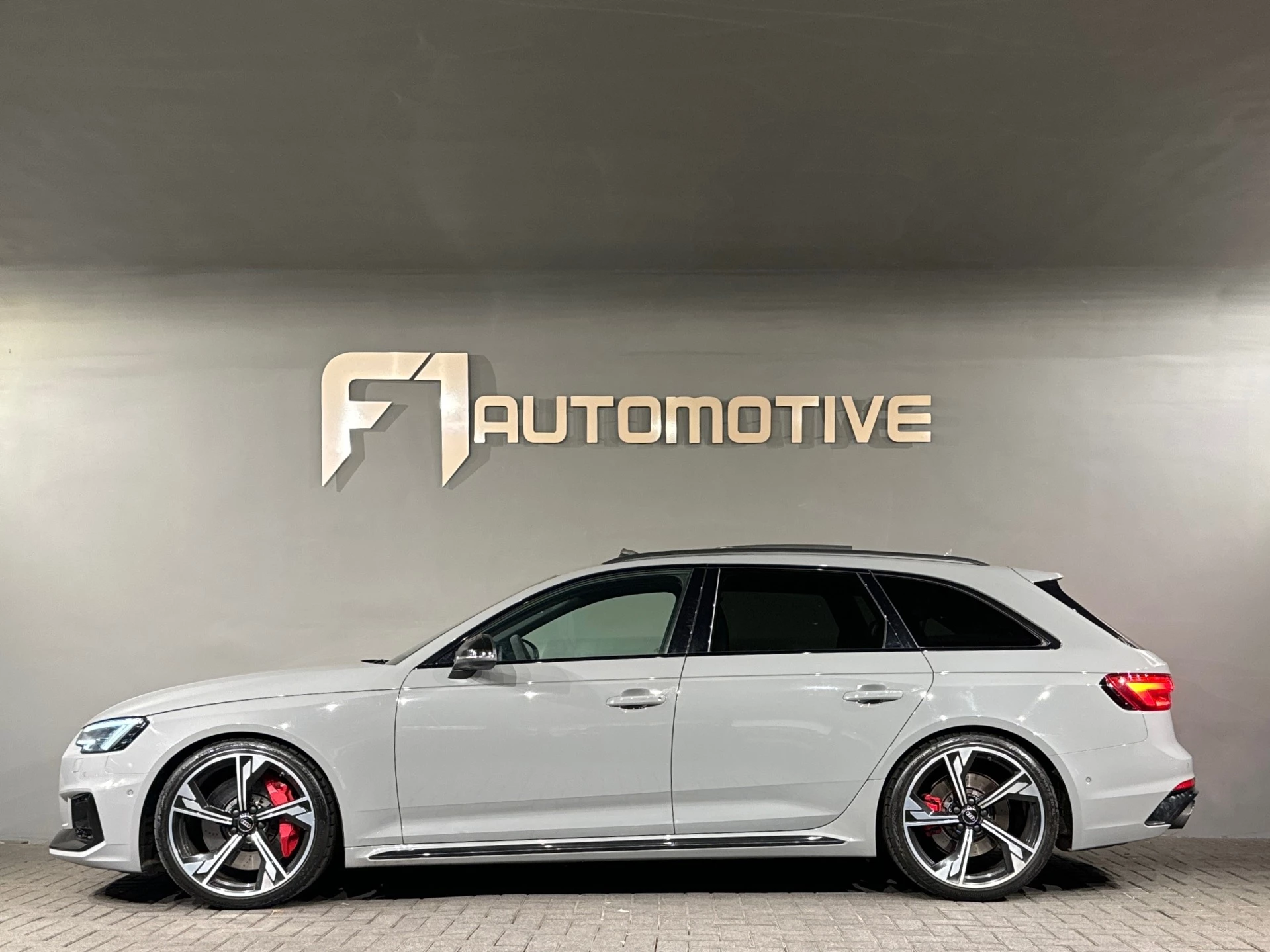 Hoofdafbeelding Audi RS4