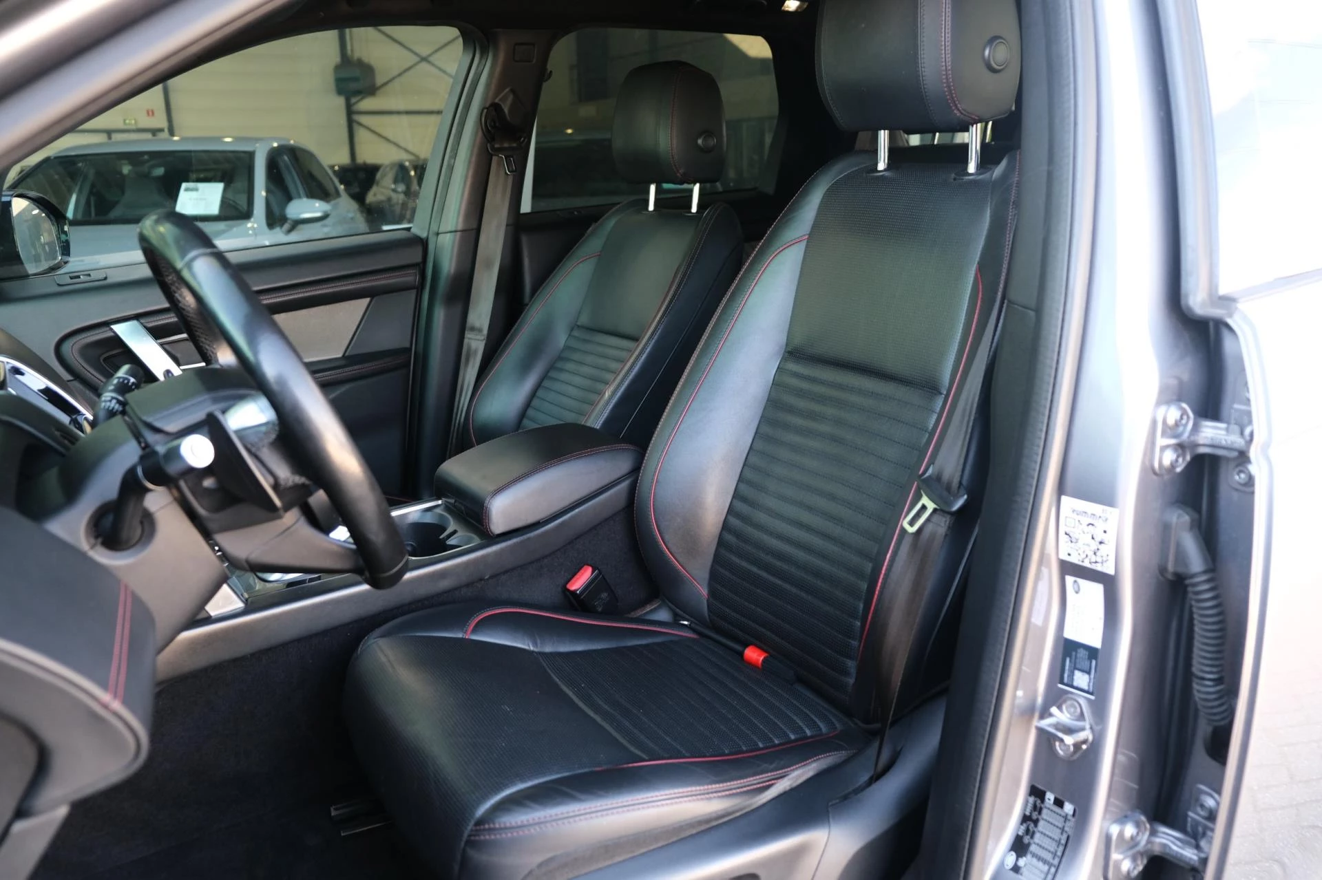 Hoofdafbeelding Land Rover Discovery Sport