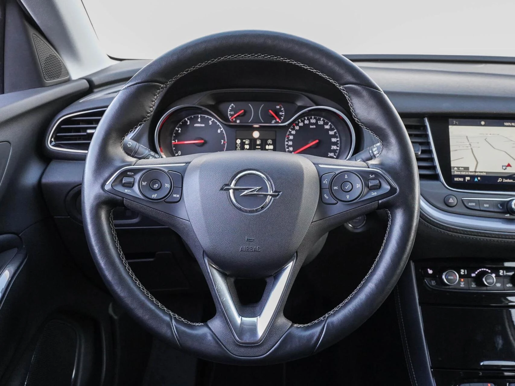 Hoofdafbeelding Opel Grandland X