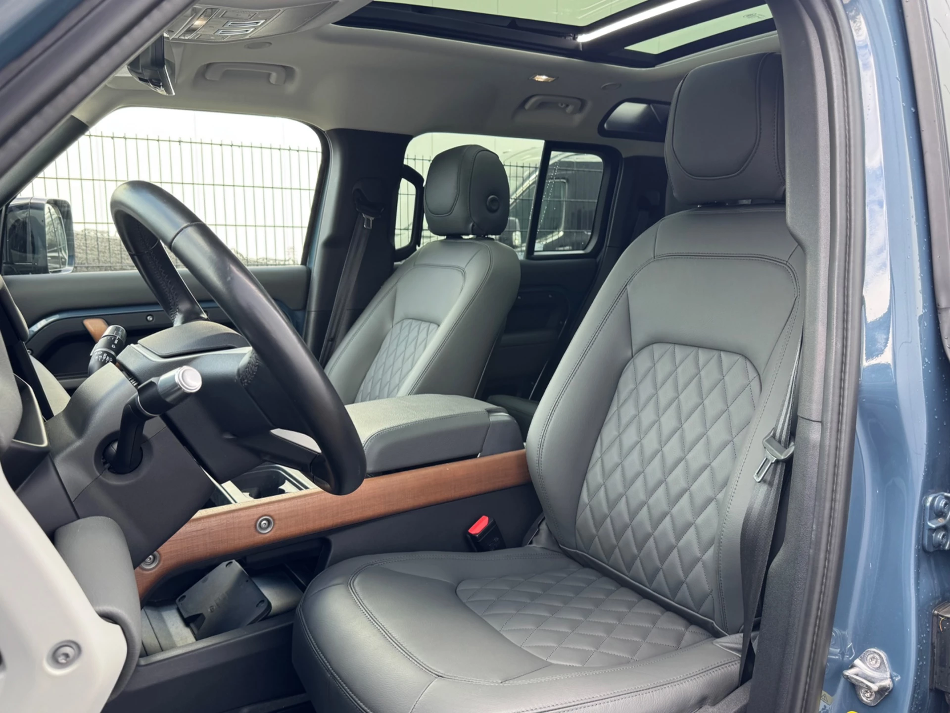 Hoofdafbeelding Land Rover Defender