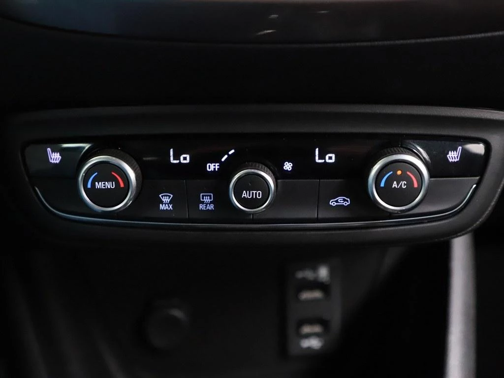 Hoofdafbeelding Opel Crossland X