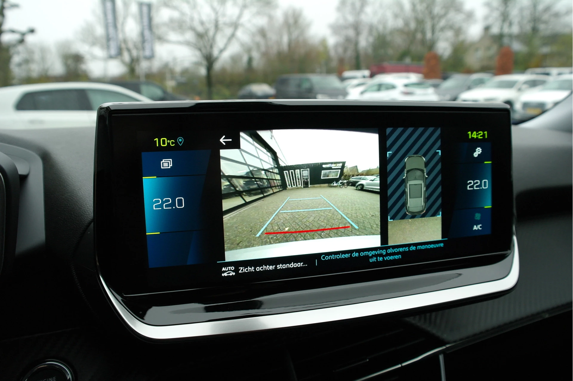 Hoofdafbeelding Peugeot e-2008