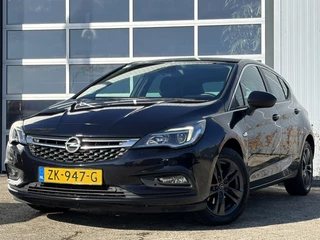 Hoofdafbeelding Opel Astra Opel Astra 1.0 Turbo 120 Jaar Edition 105pk | Apple Carplay/Android Auto | Cruise control | Dab | Electronic climate control | Navigatiesysteem full map | Parkeersensor voor en achter | Zeer nette auto!