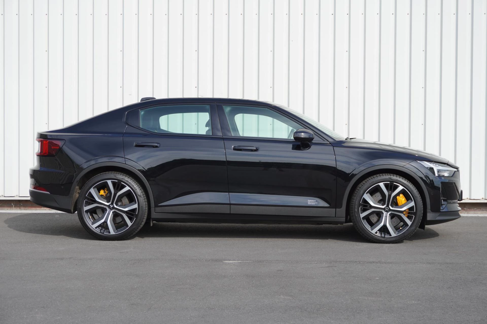 Hoofdafbeelding Polestar 2