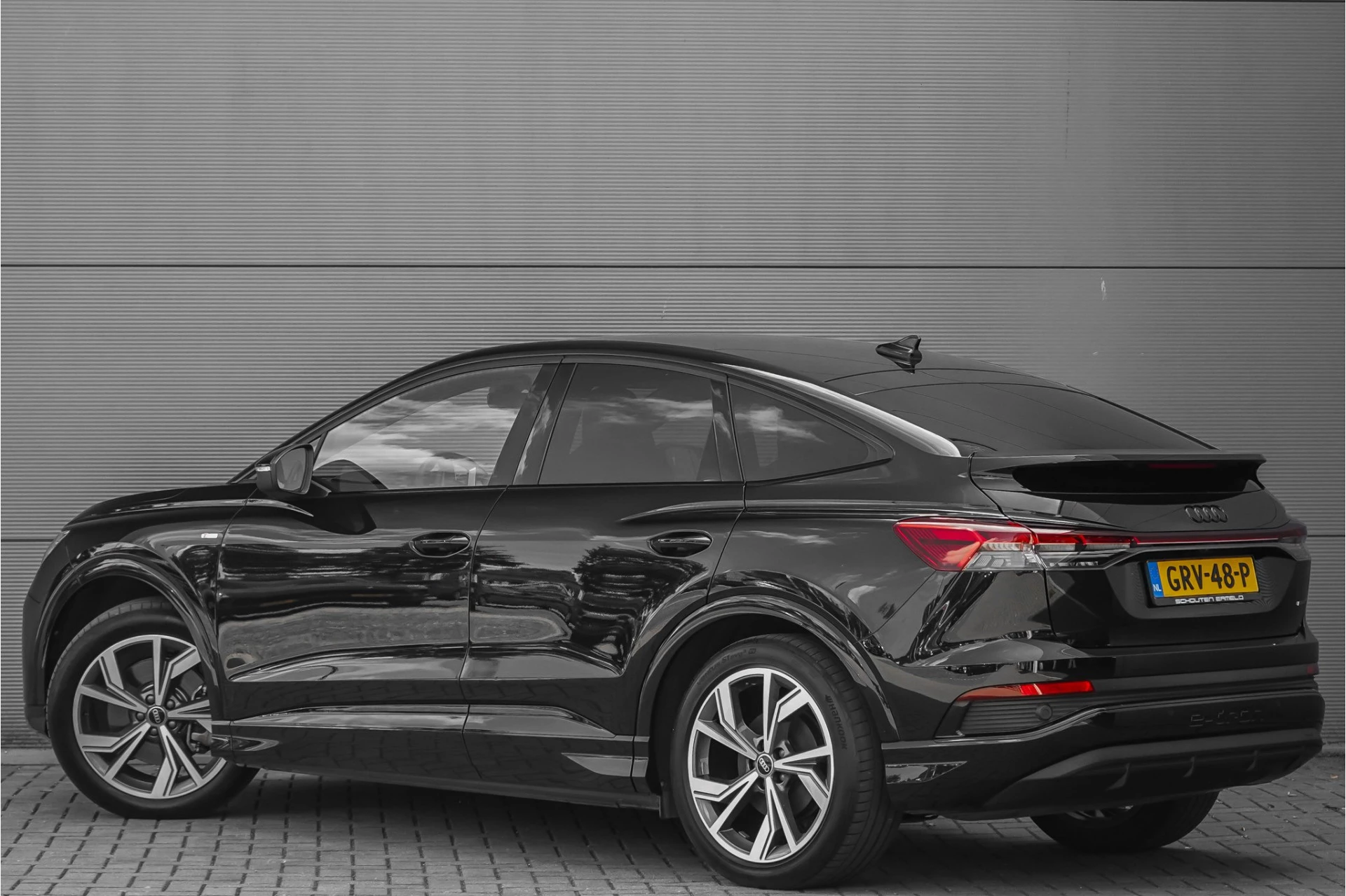 Hoofdafbeelding Audi Q4 Sportback e-tron