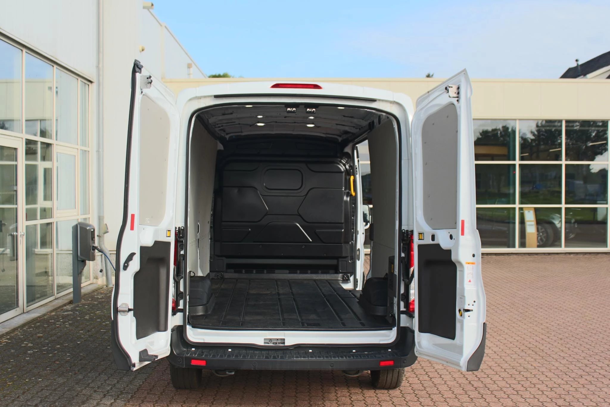 Hoofdafbeelding Ford E-Transit