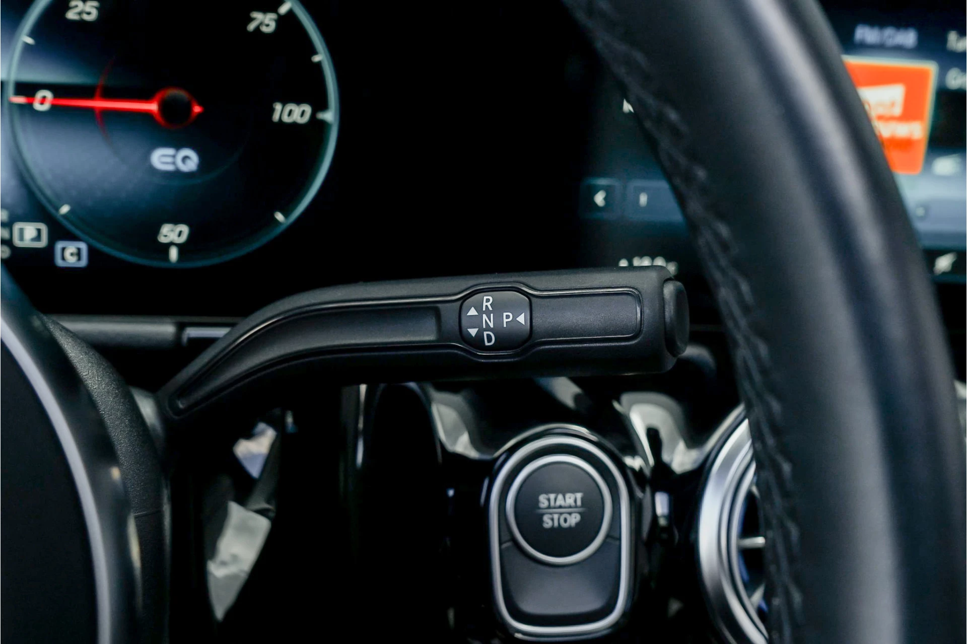 Hoofdafbeelding Mercedes-Benz EQA