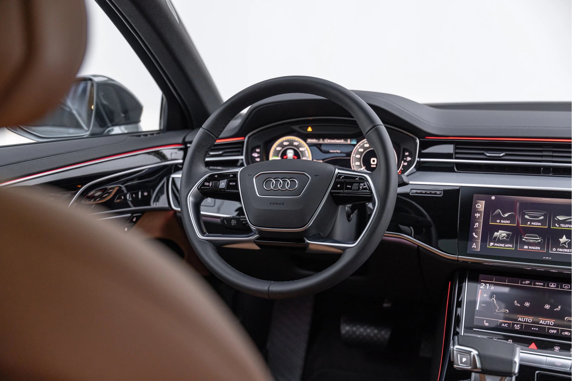 Hoofdafbeelding Audi A8