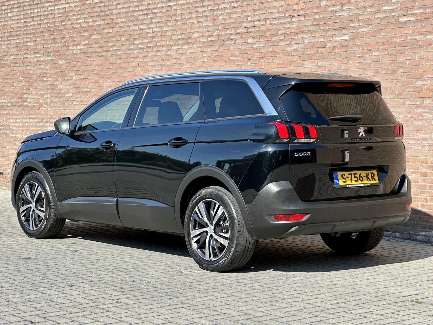 Hoofdafbeelding Peugeot 5008