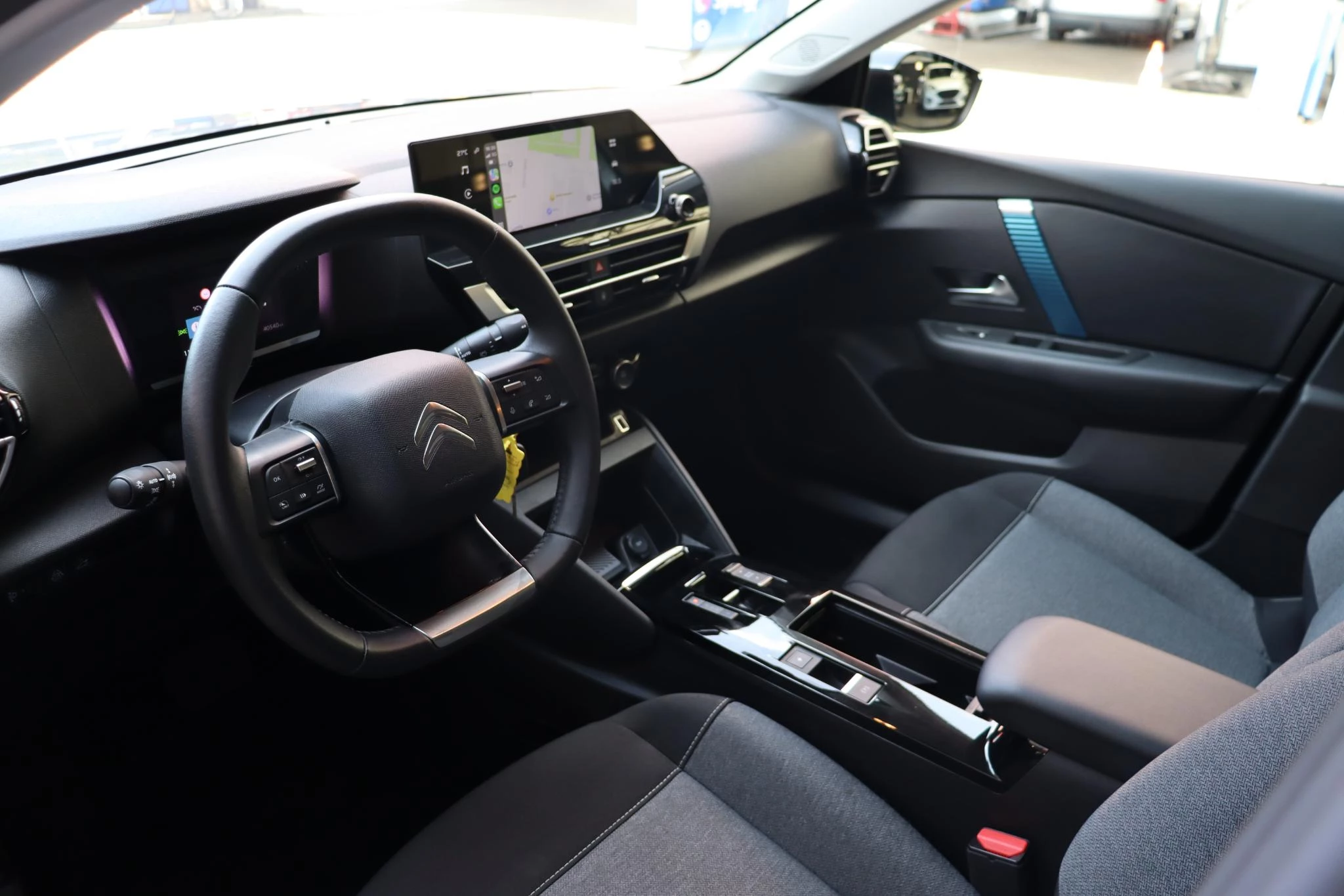 Hoofdafbeelding Citroën ë-C4 X
