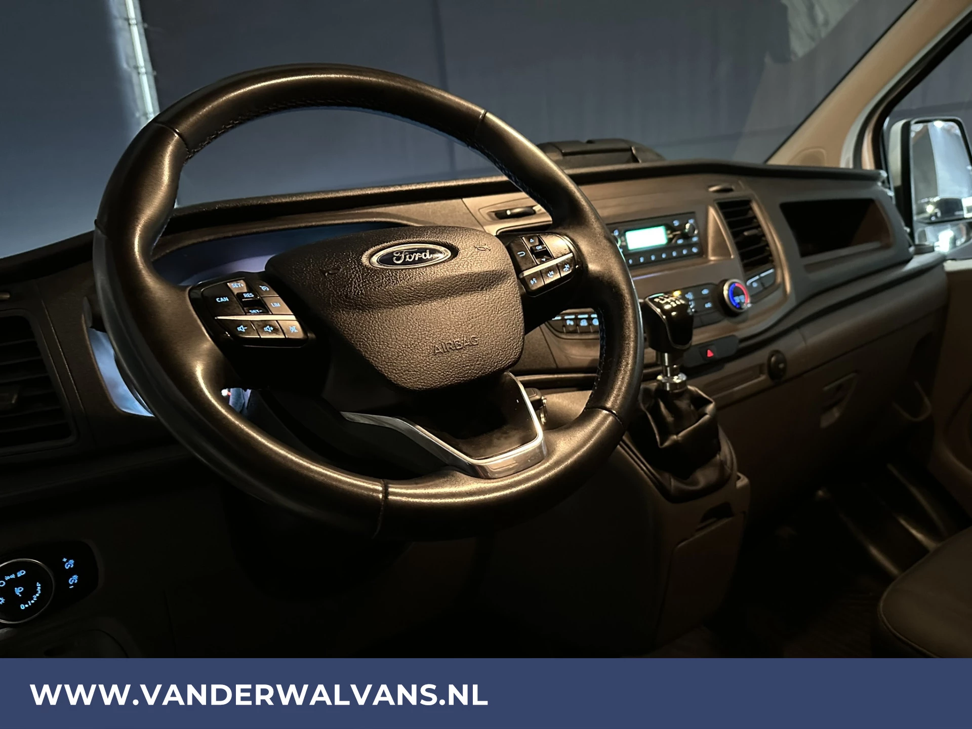 Hoofdafbeelding Ford Transit Custom