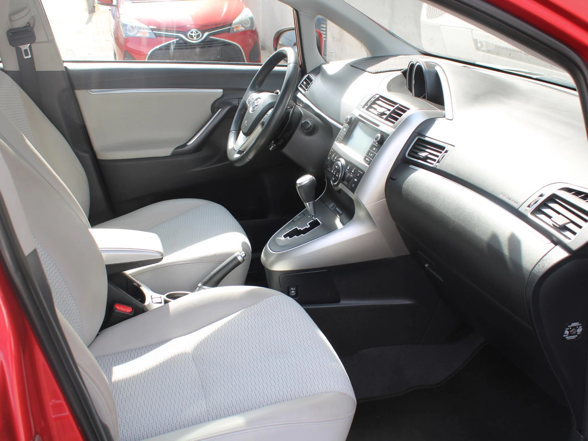 Hoofdafbeelding Toyota Verso