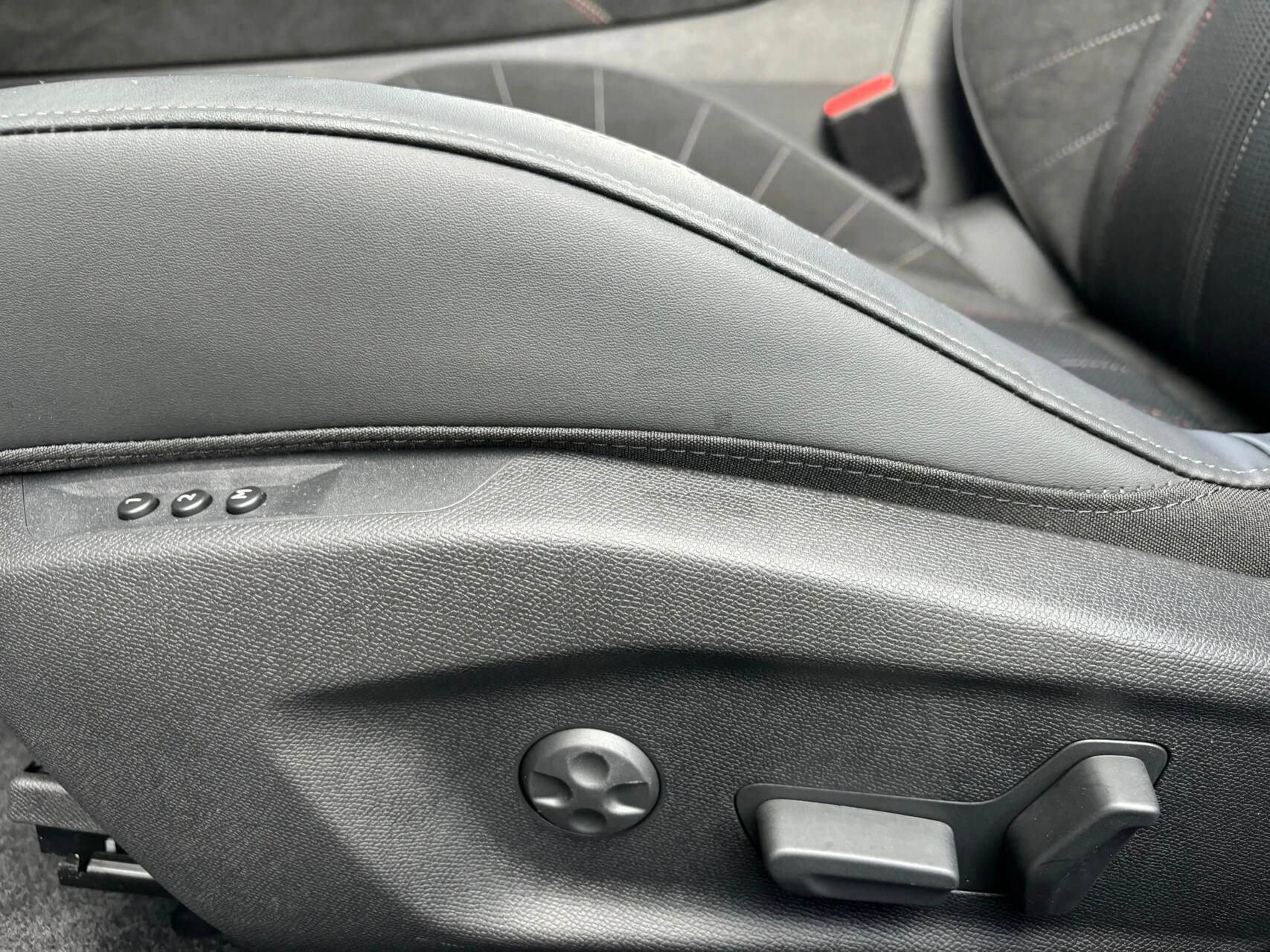 Hoofdafbeelding DS DS 4