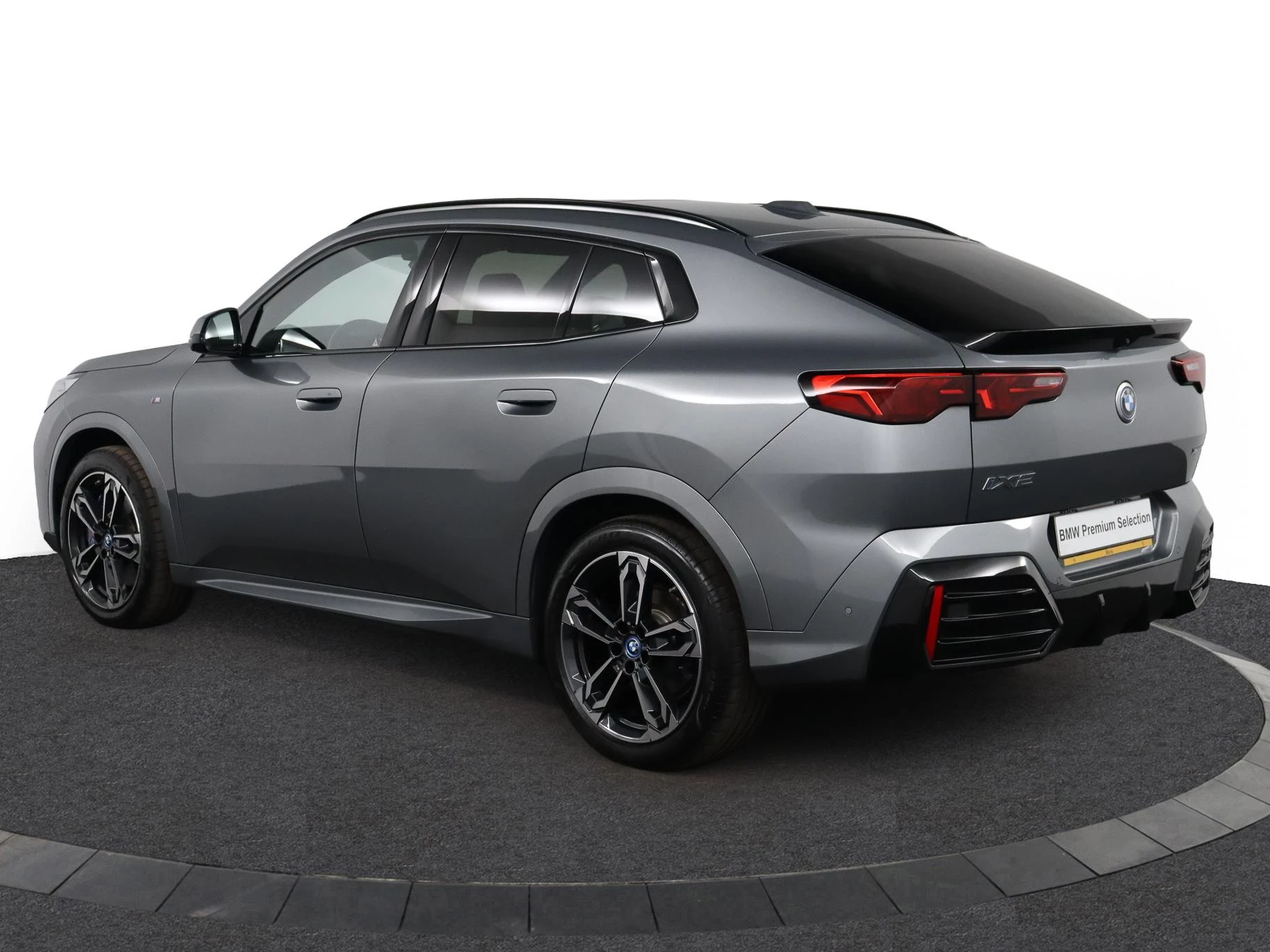 Hoofdafbeelding BMW iX2