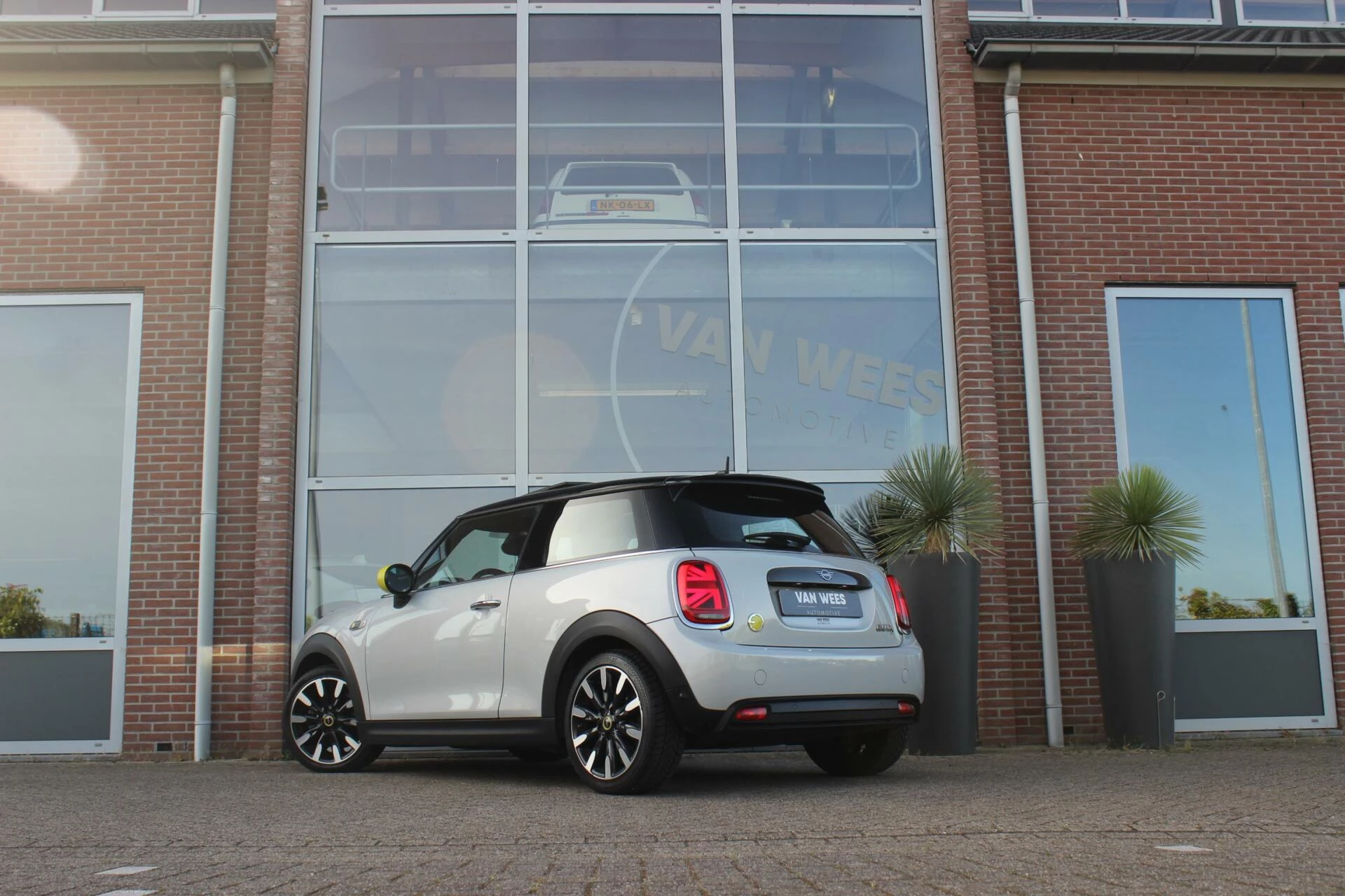 Hoofdafbeelding MINI Electric