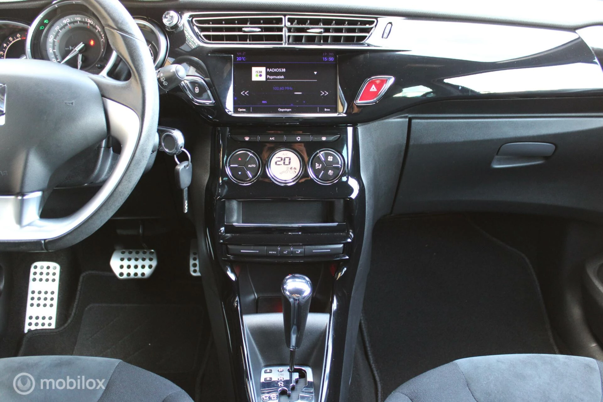 Hoofdafbeelding DS DS 3