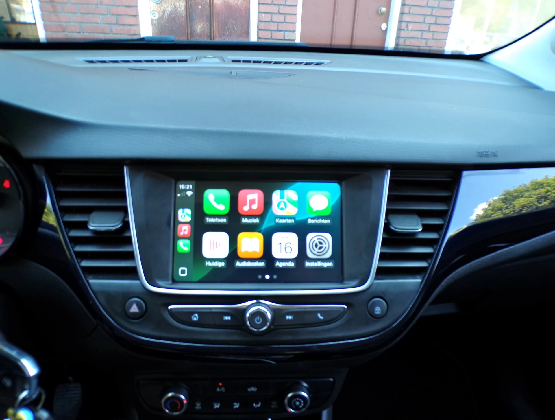 Hoofdafbeelding Opel Crossland X