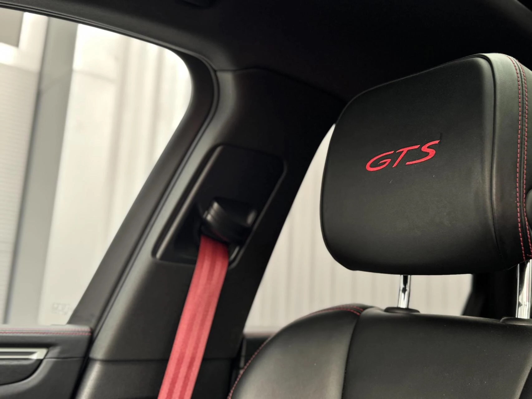 Hoofdafbeelding Porsche Macan