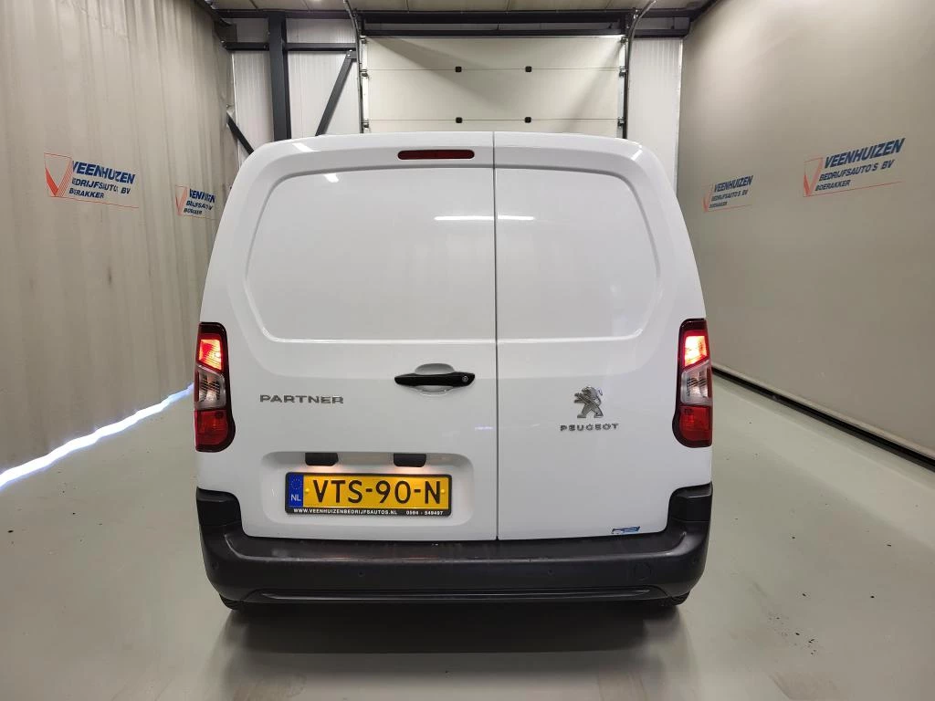 Hoofdafbeelding Peugeot Partner