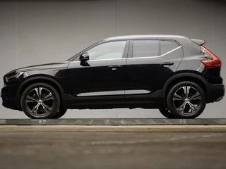 Volvo XC40 1.5 T4 Recharge Inscription Expression (APPLE CARPLAY,NAVI,LED,HARMAN/KARDON,SPORTSTOELEN,TREKHAAK,360 VIEW,CAMERA,PDC)