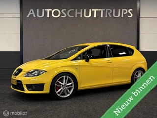 Seat Leon 2.0 TFSI Cupra 240 PK / Schaalstoelen / Carplay / LMV 18'' / NAP