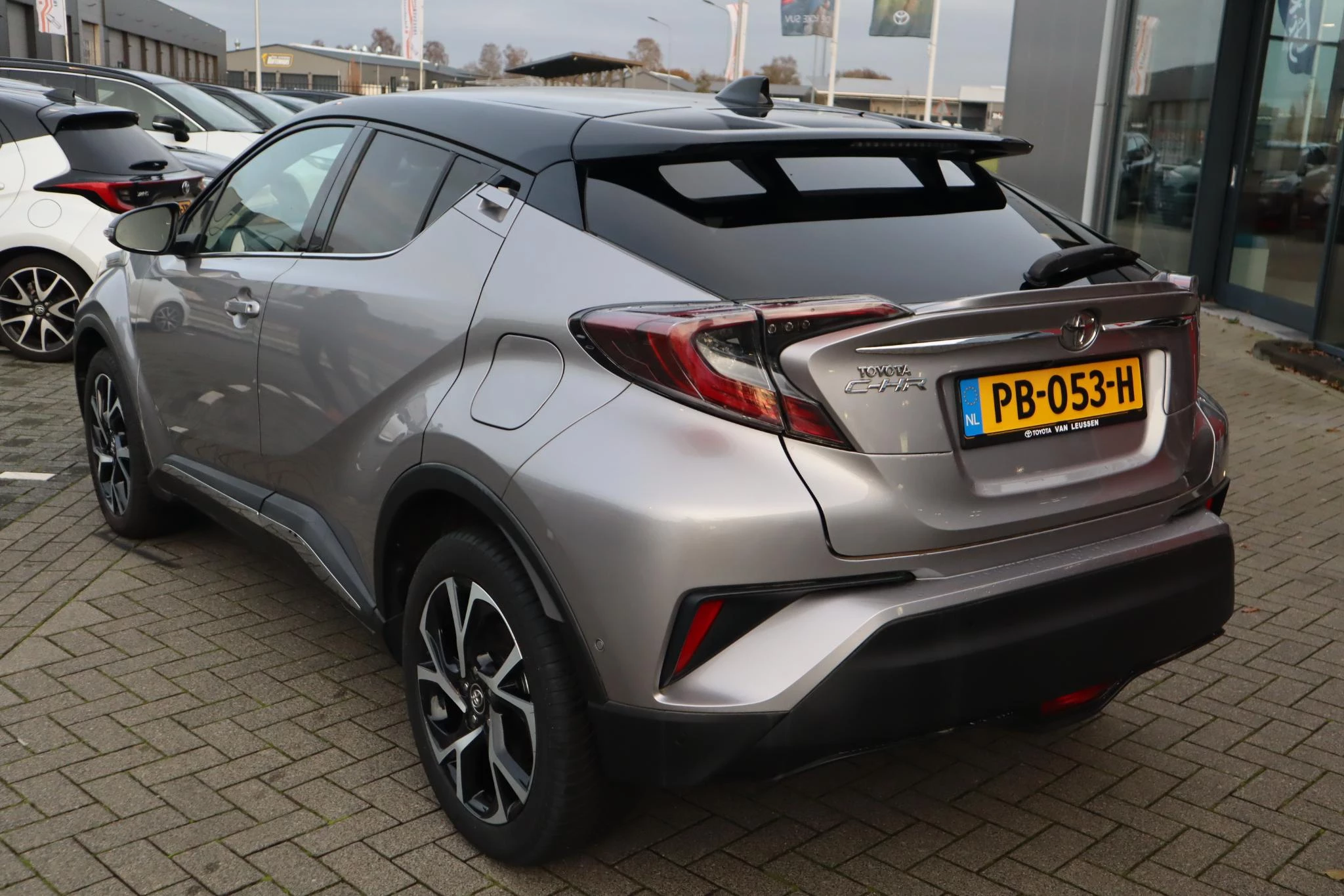 Hoofdafbeelding Toyota C-HR
