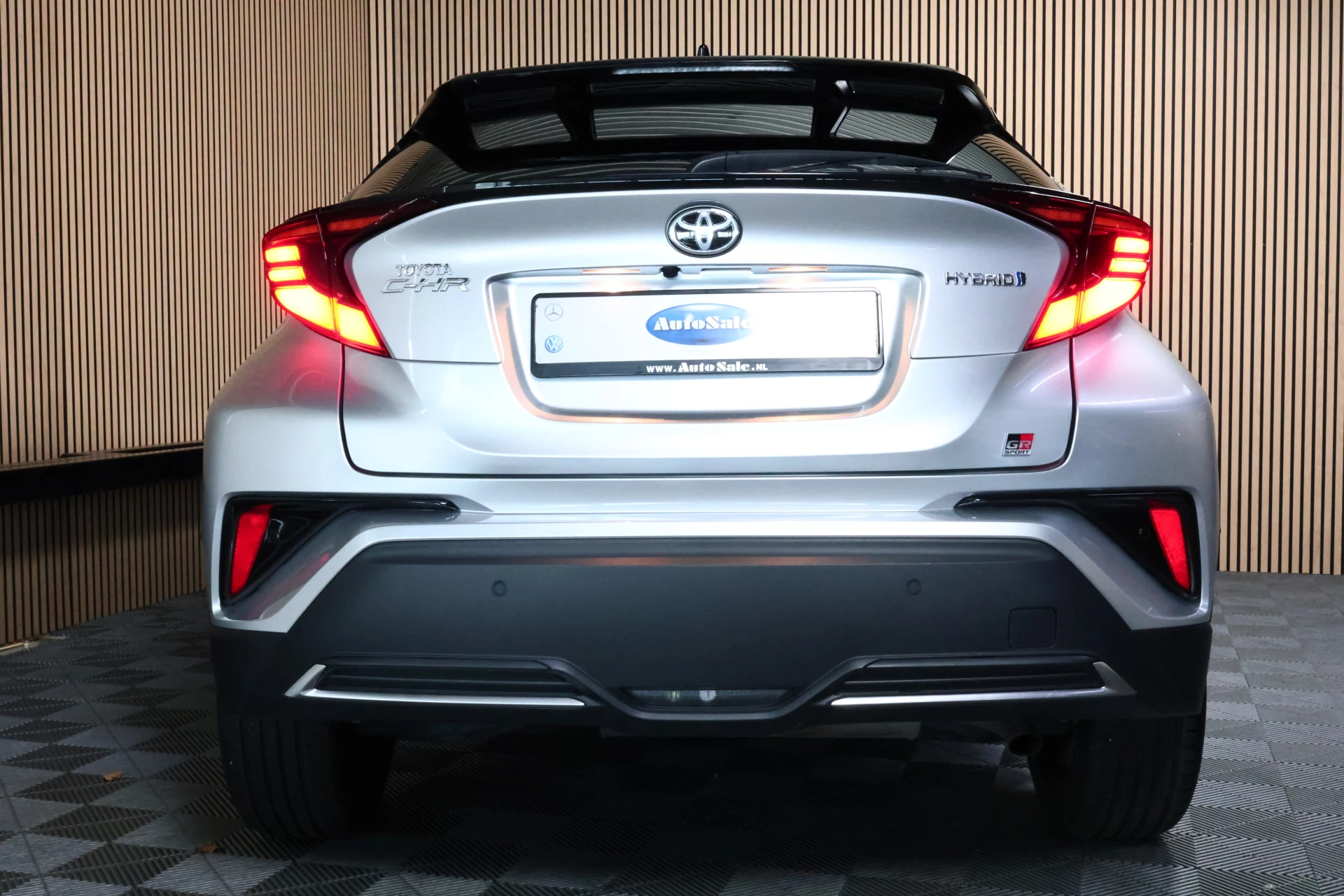 Hoofdafbeelding Toyota C-HR