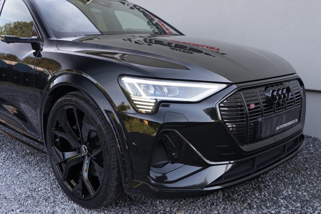 Hoofdafbeelding Audi e-tron