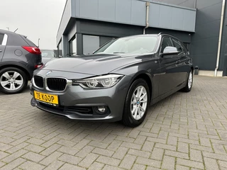 BMW 3 Serie 318i Touring Aut.Executive Navi stoelverw. Trekhaak