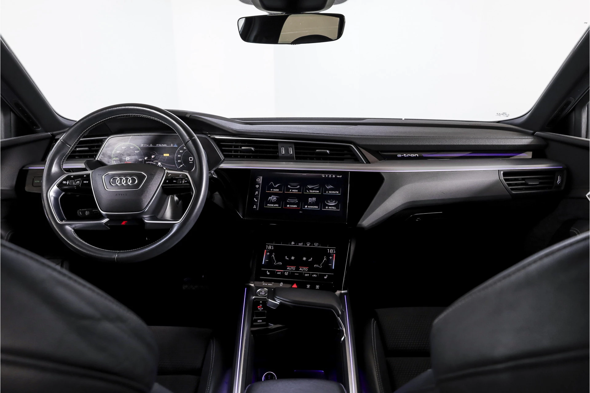 Hoofdafbeelding Audi e-tron
