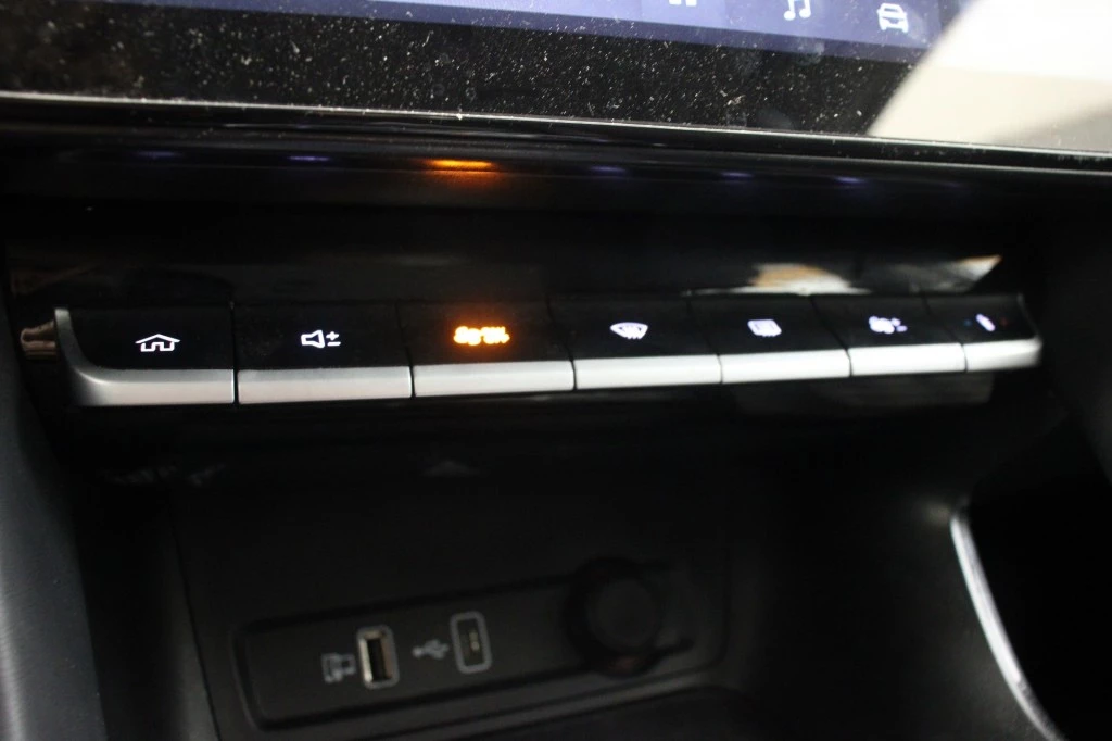 Hoofdafbeelding MG ZS