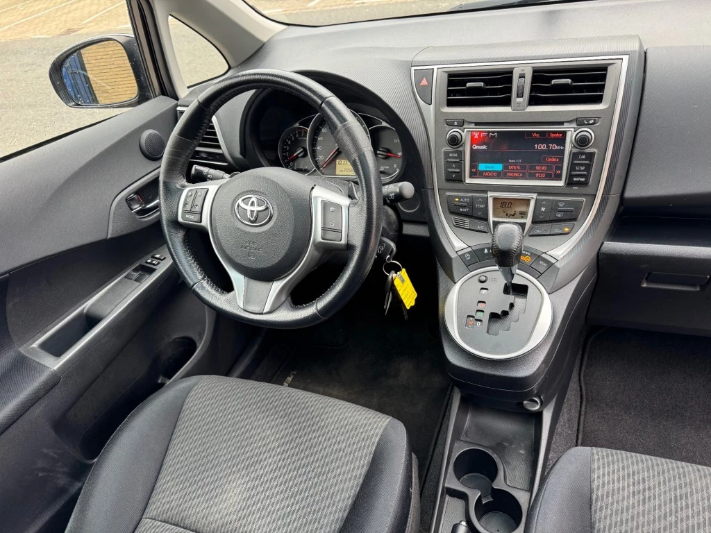 Hoofdafbeelding Toyota Verso-S