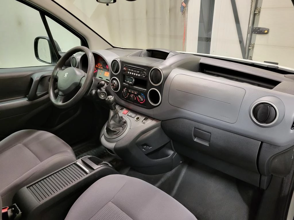 Hoofdafbeelding Peugeot Partner