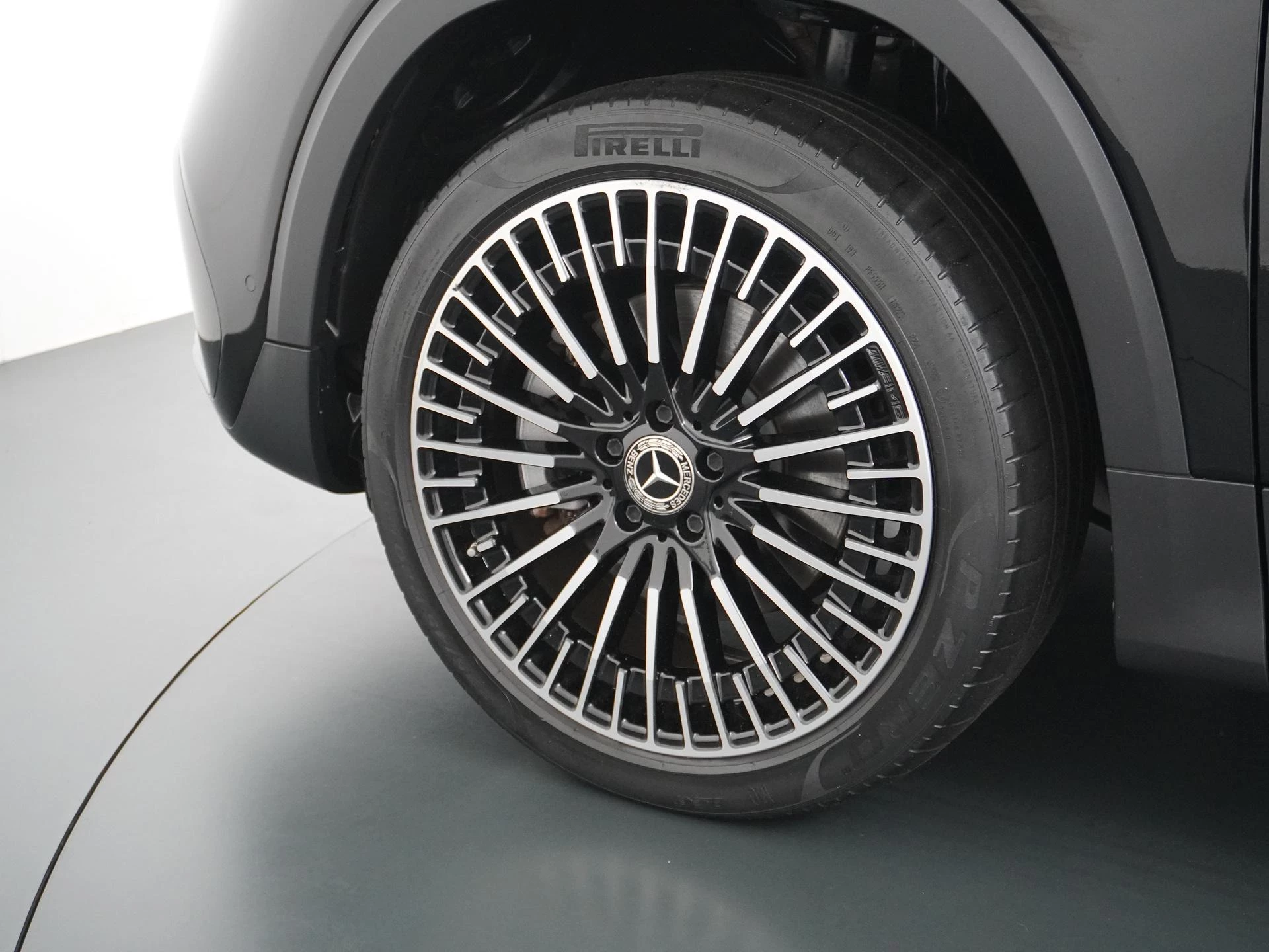 Hoofdafbeelding Mercedes-Benz EQB