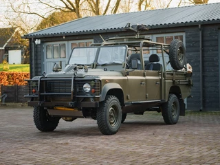Hoofdafbeelding Land Rover Defender Land Rover Defender 130 WMIK