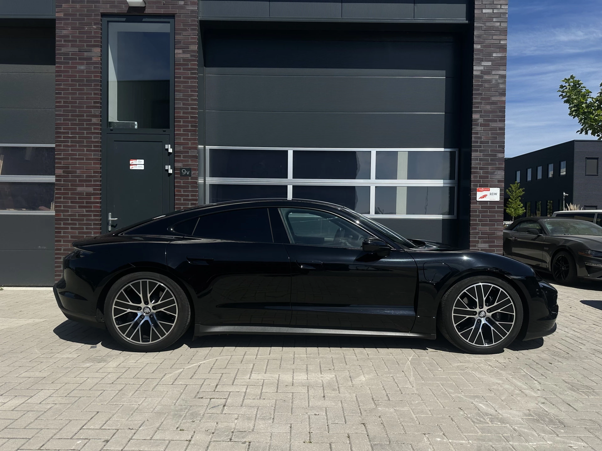 Hoofdafbeelding Porsche Taycan