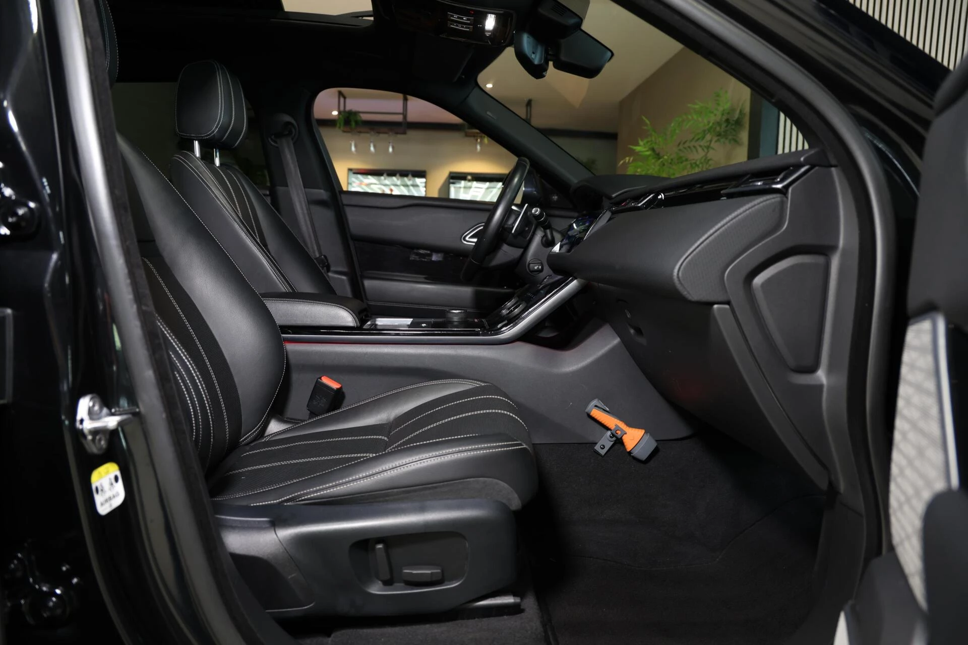 Hoofdafbeelding Land Rover Range Rover Velar