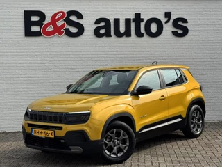 Hoofdafbeelding Jeep Avenger Jeep AVENGER 1.2 Altitude Adaptive cruise control Climate control Parkeersensor achter DAB radio