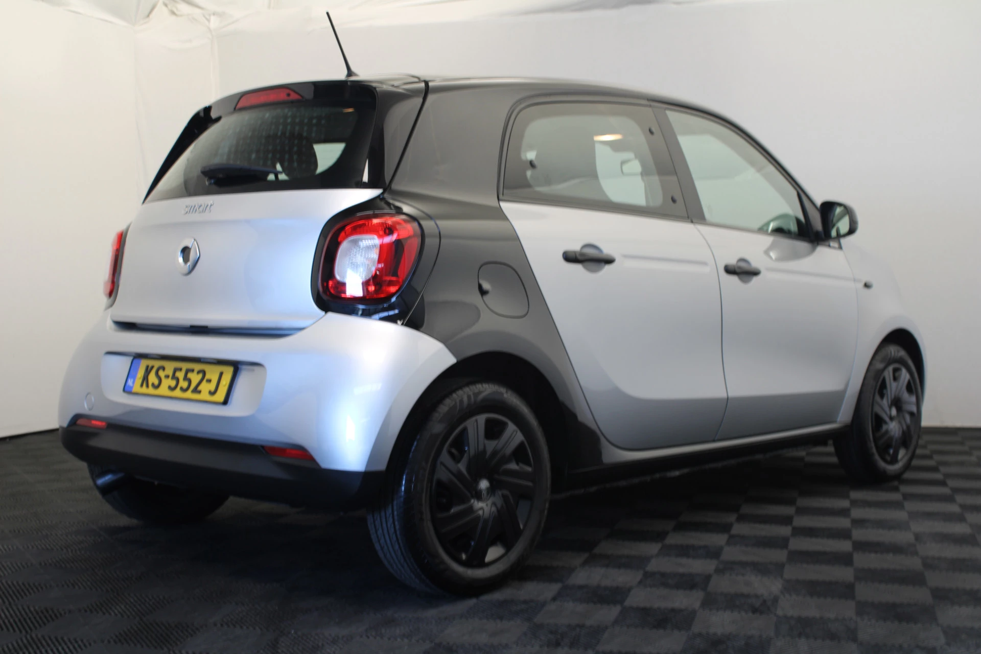 Hoofdafbeelding Smart Forfour