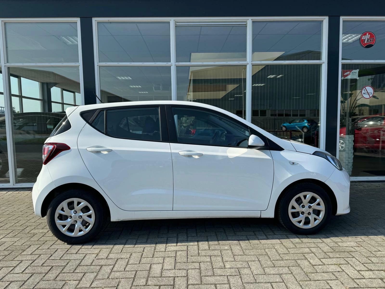 Hoofdafbeelding Hyundai i10