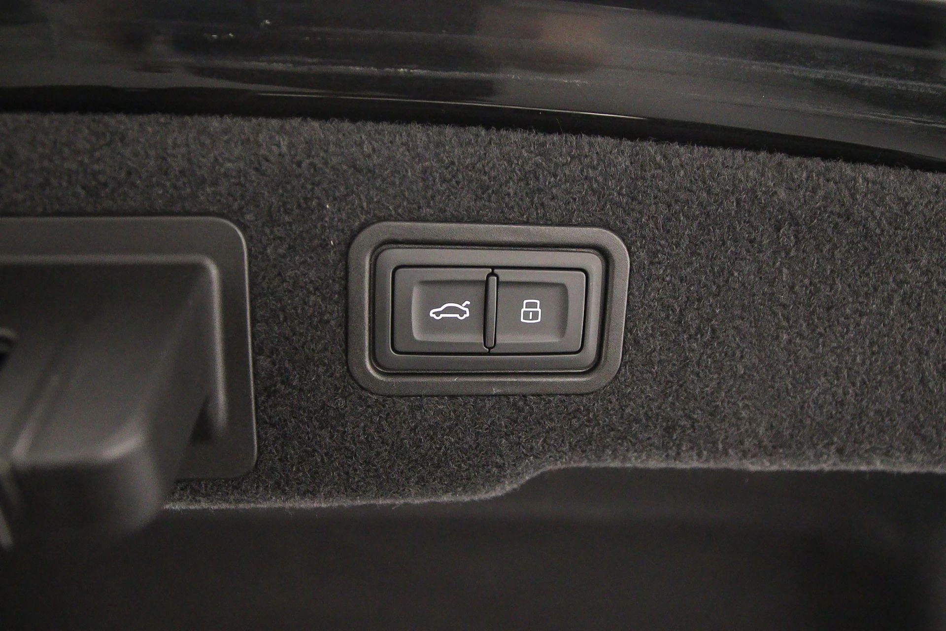 Hoofdafbeelding Audi A8