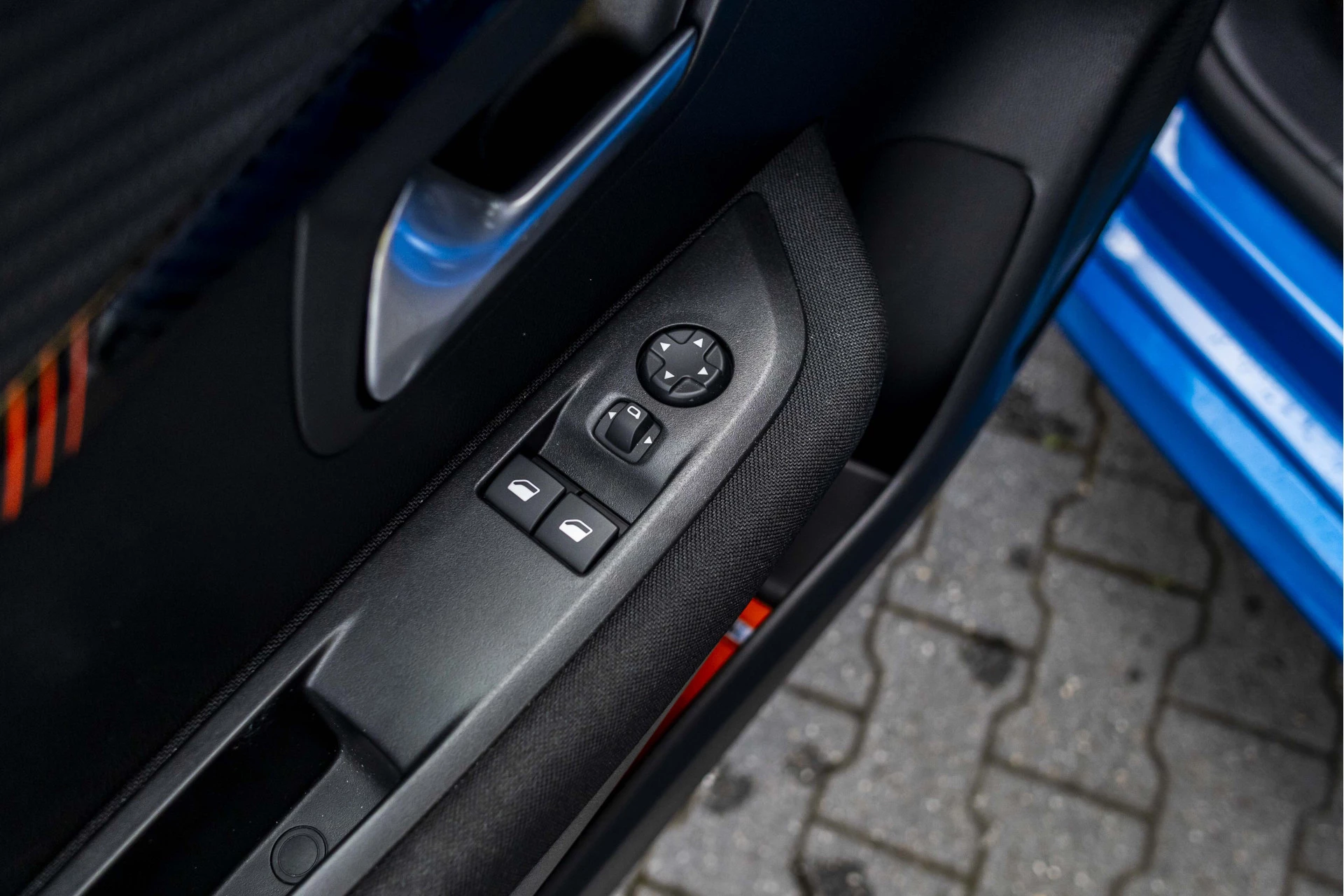 Hoofdafbeelding Peugeot e-208