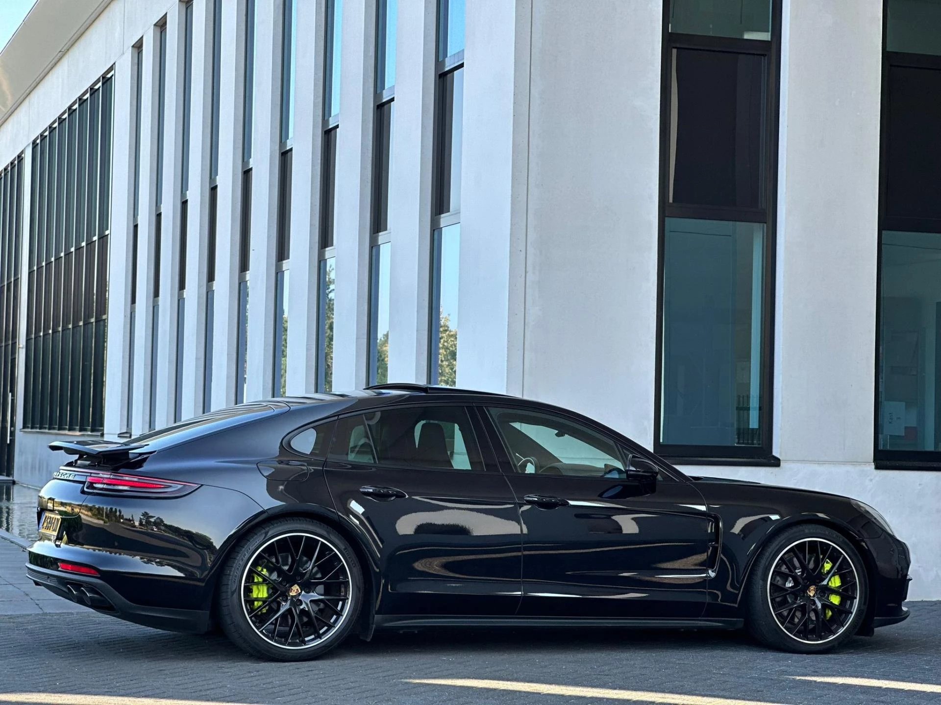 Hoofdafbeelding Porsche Panamera