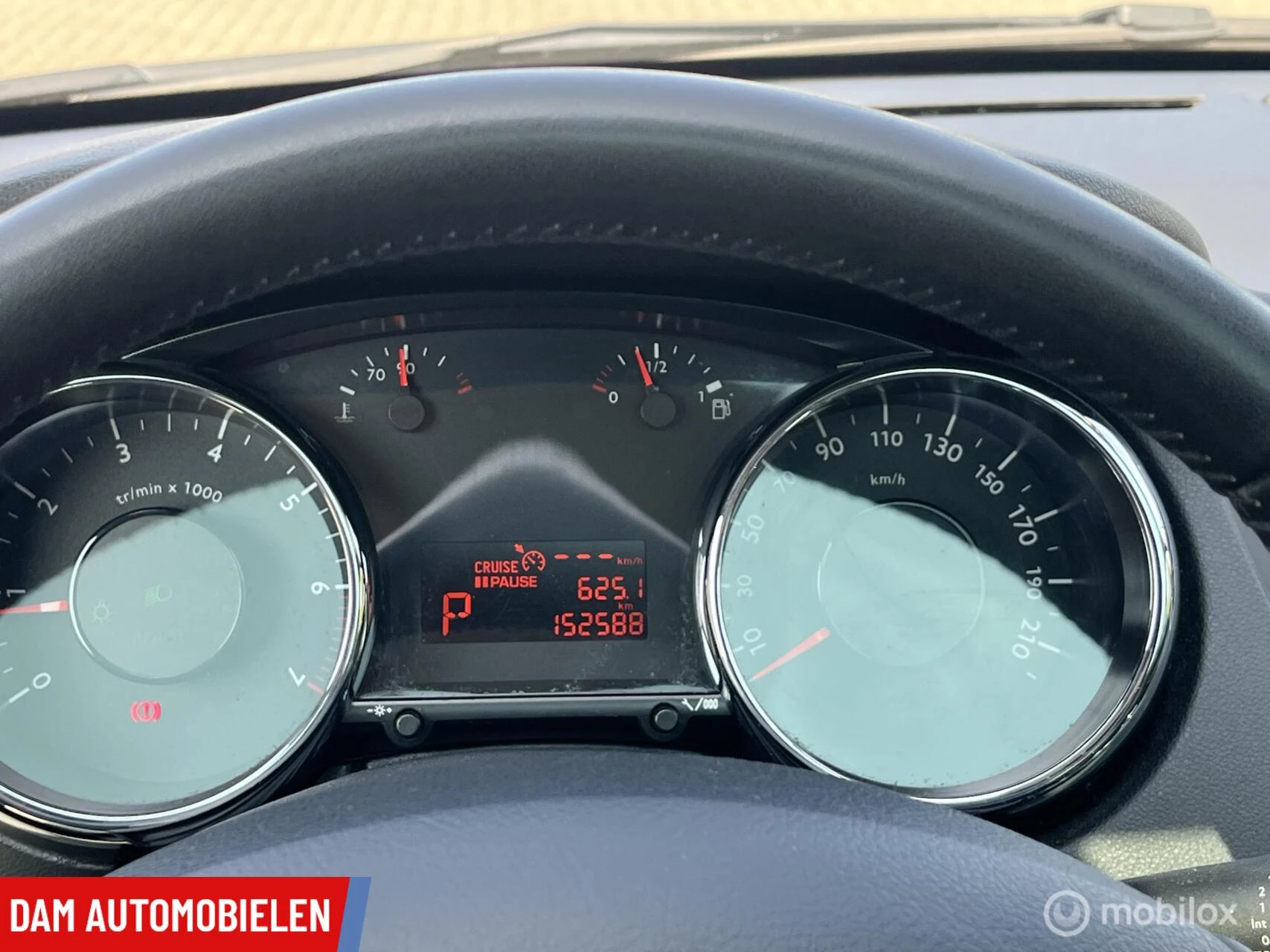 Hoofdafbeelding Peugeot 5008
