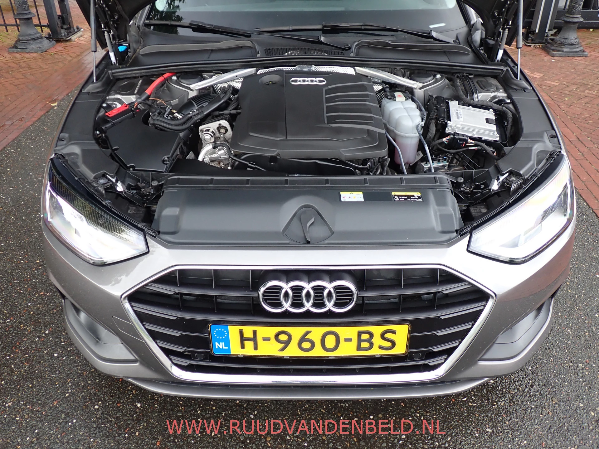 Hoofdafbeelding Audi A4