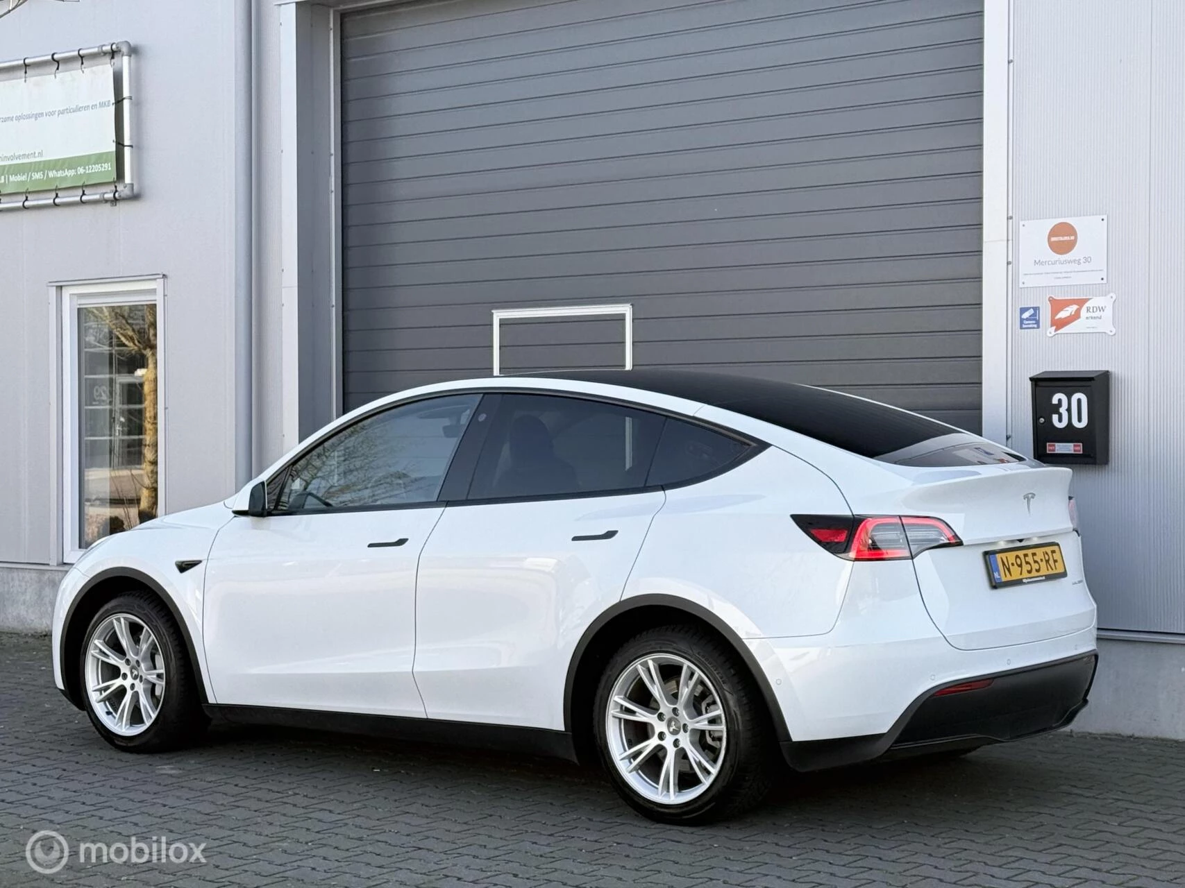 Hoofdafbeelding Tesla Model Y